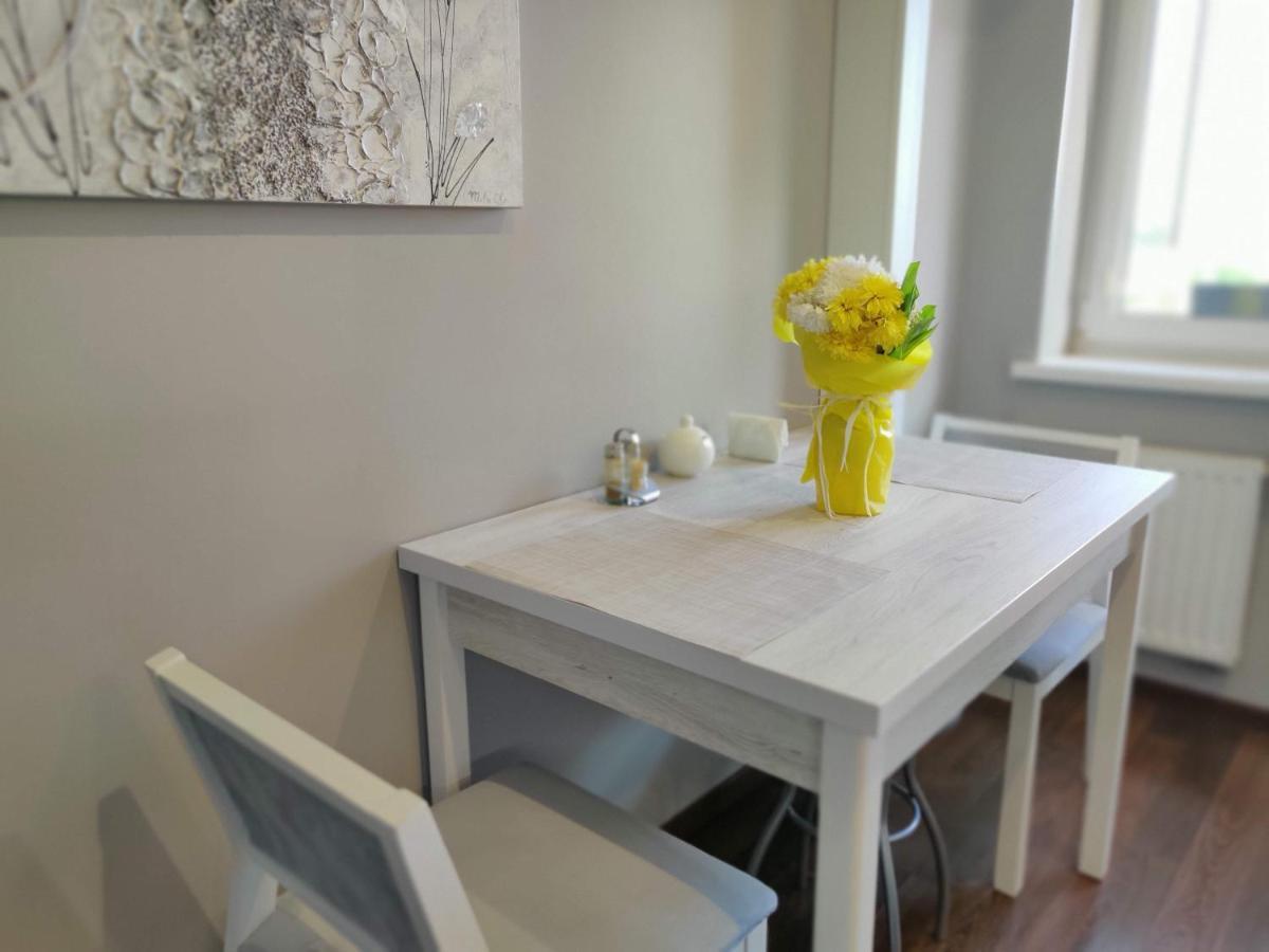 Micromegas Apartments Tsjernivtsi Eksteriør bilde
